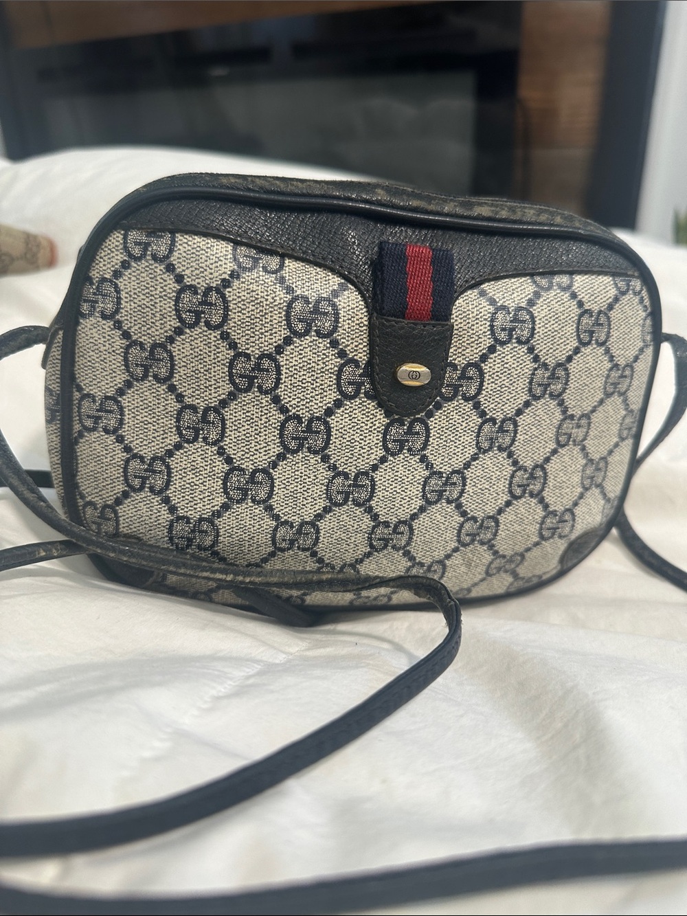 Vintage Gucci GG Canvas Crossbody Bag